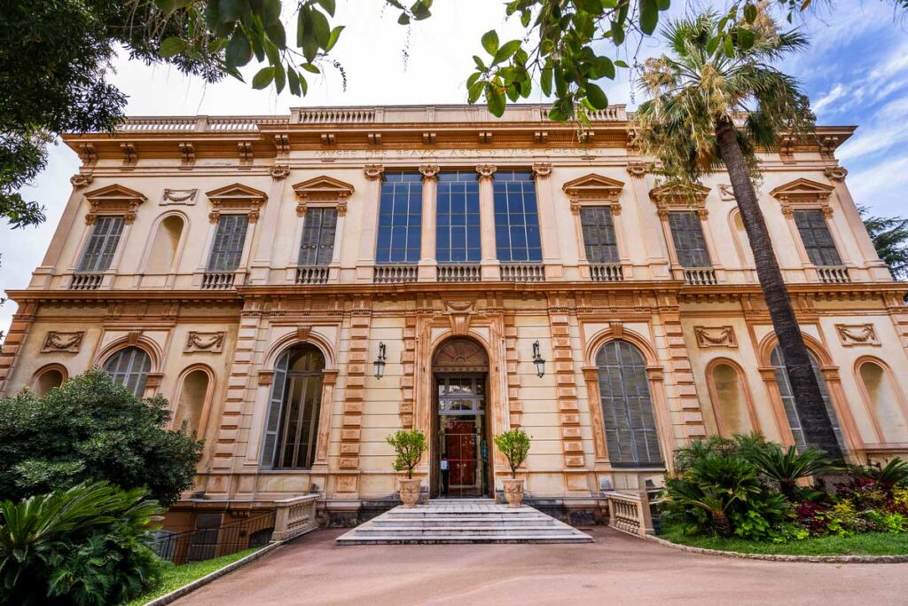 Entrée du Musée des Beaux-Arts